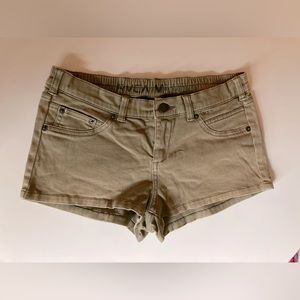 RVCA Women’s Shorts Size 28